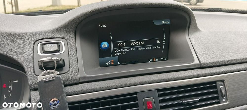 Volvo V70 D3 Momentum - 16