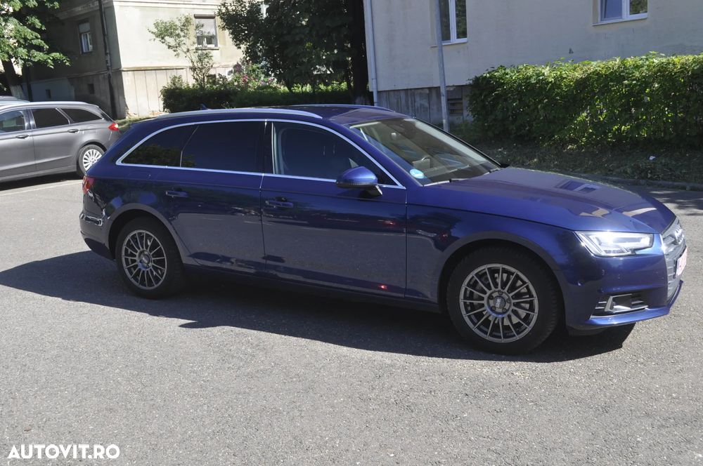 Audi A4 Avant 2.0 TDI S tronic quattro sport - 23