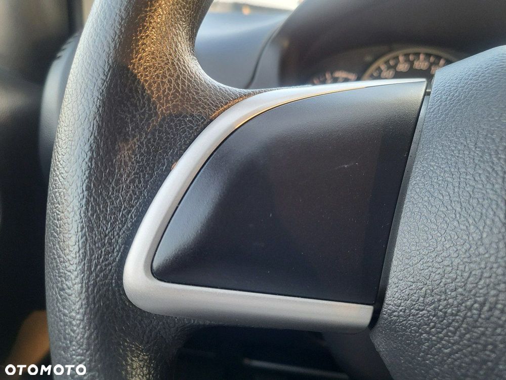 Mitsubishi Space Star - 34