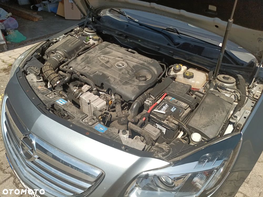 Opel Insignia 2.0 Bi Turbo CDTI 4x4 - 16