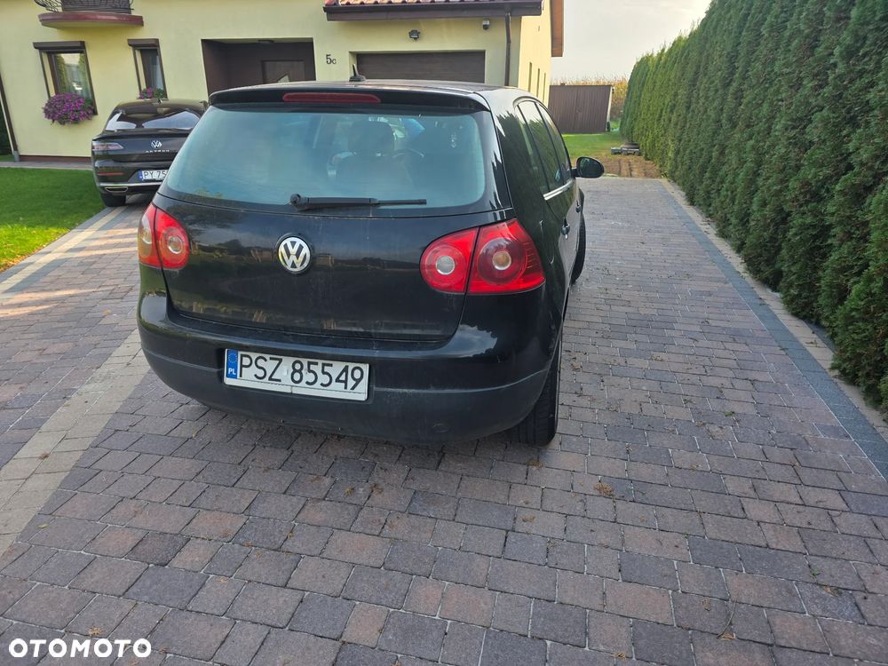 Volkswagen Golf - 2
