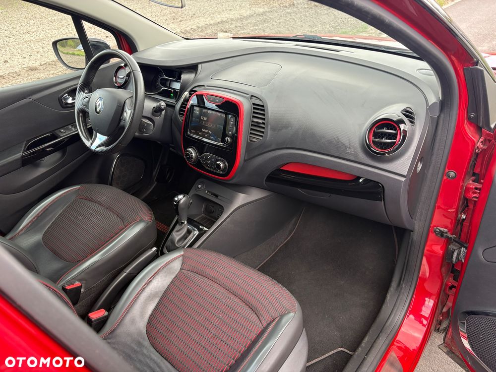 Renault Captur TCe 120 EDC Helly Hansen - 21