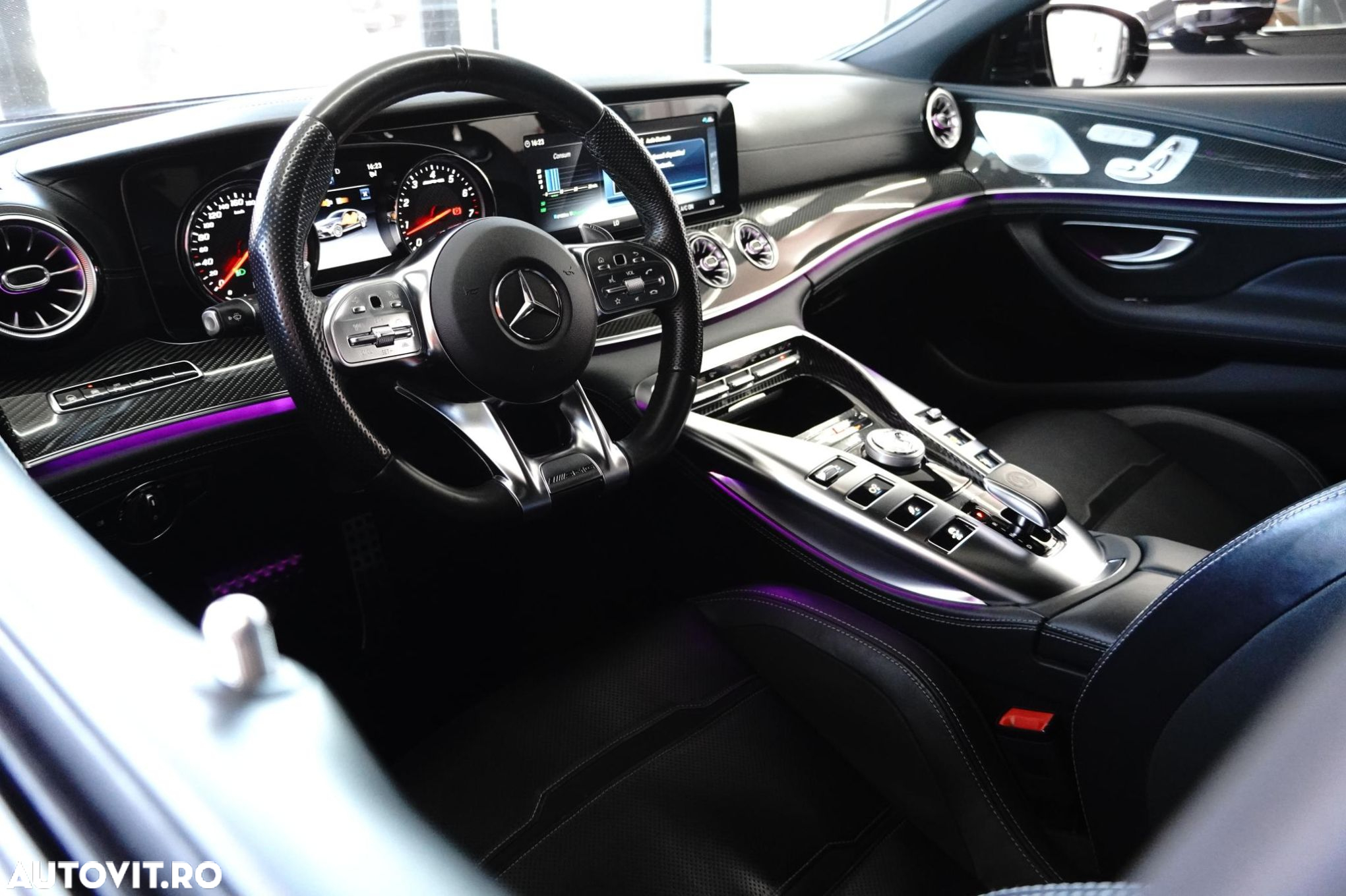 Mercedes-Benz AMG GT - 20