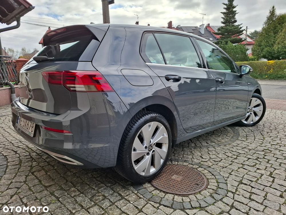 Volkswagen Golf 1.5 TSI EVO Style - 11