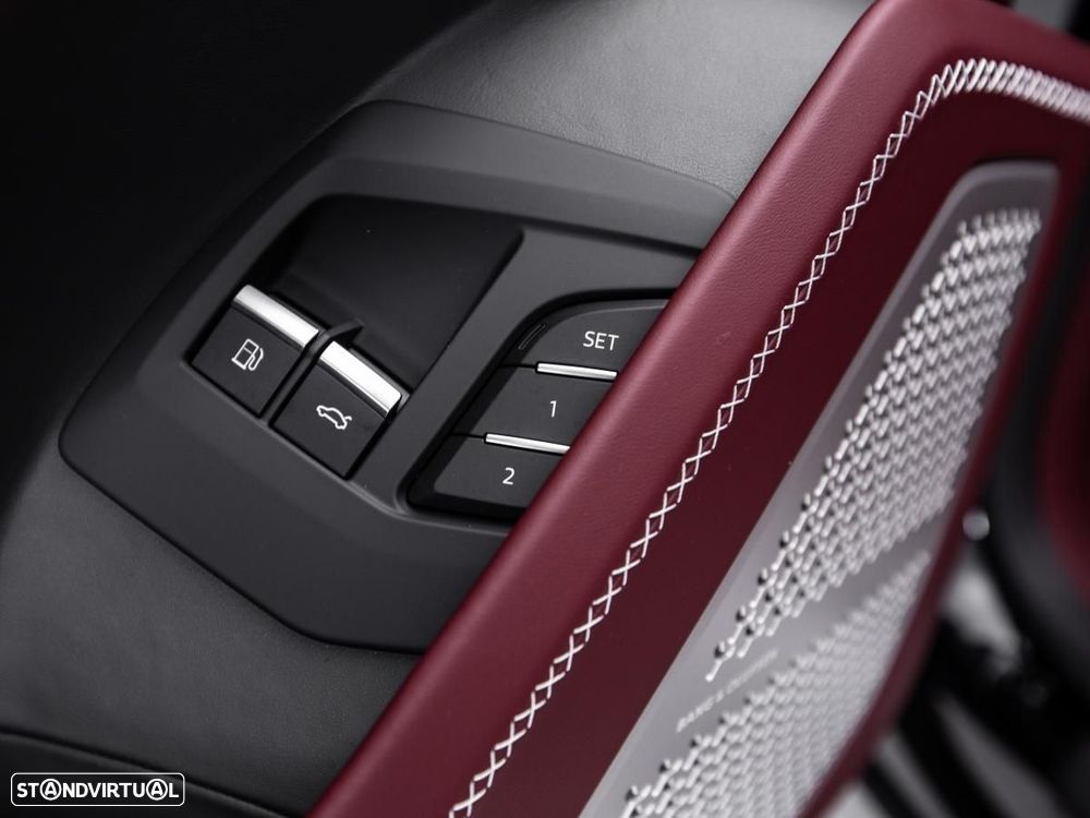 Lamborghini Urus 4.0 V8 SE - 27