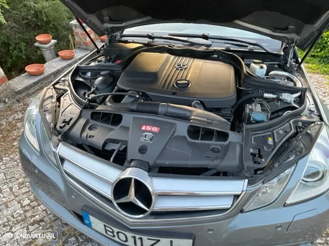 Mercedes-Benz 220 - 18