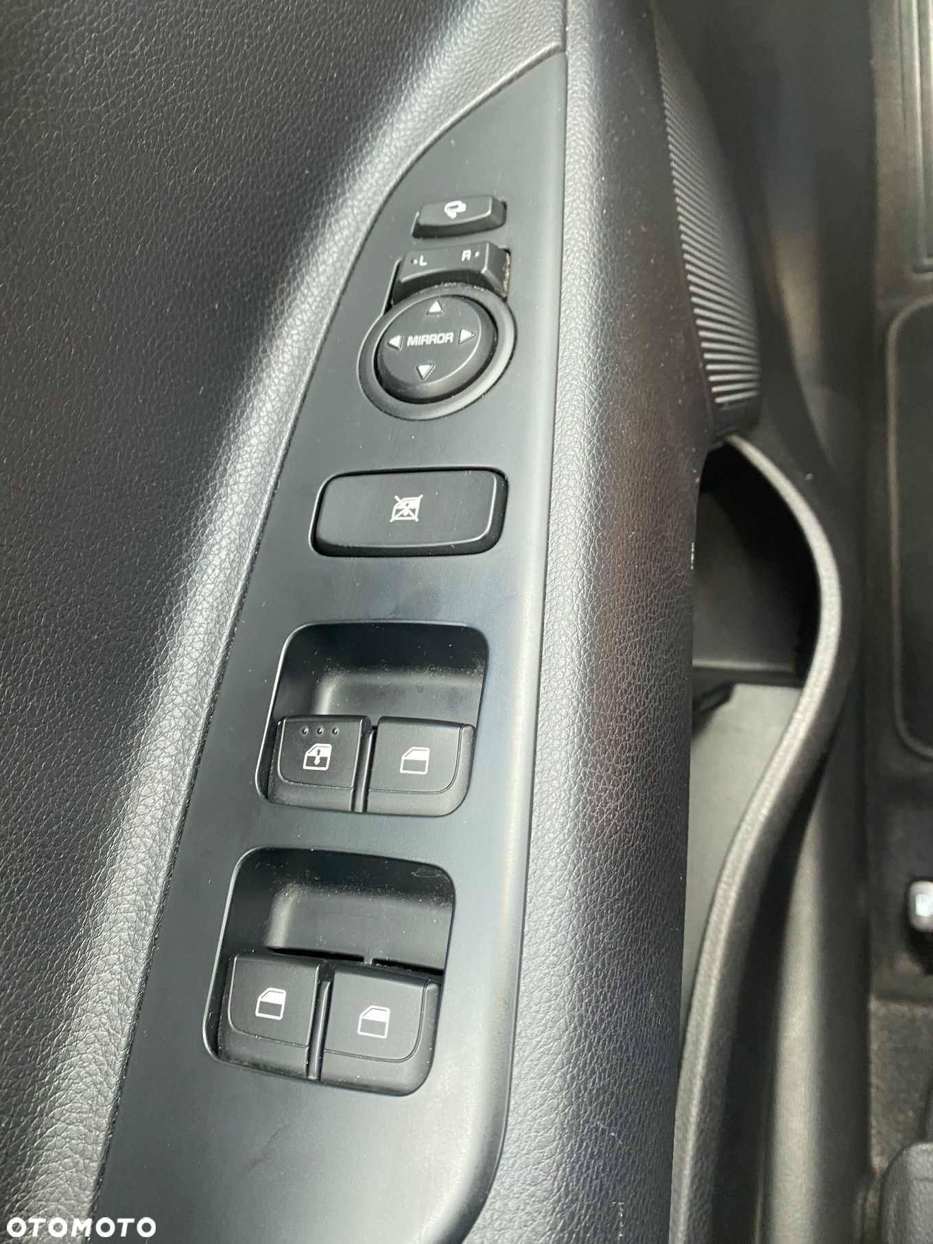 Kia Stonic 1.0 T-GDI M - 10