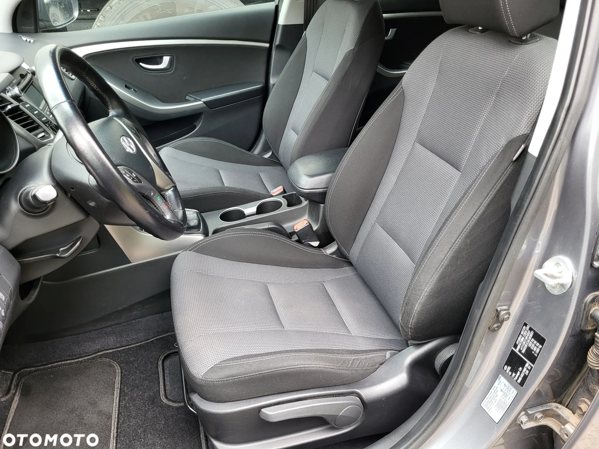 Hyundai i30 1.6 GDI BlueDrive Comfort - 18