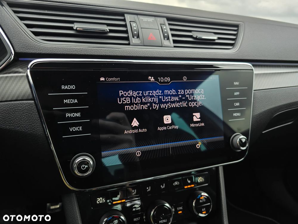 Skoda Superb 2.0 TDI SCR Sportline DSG - 25