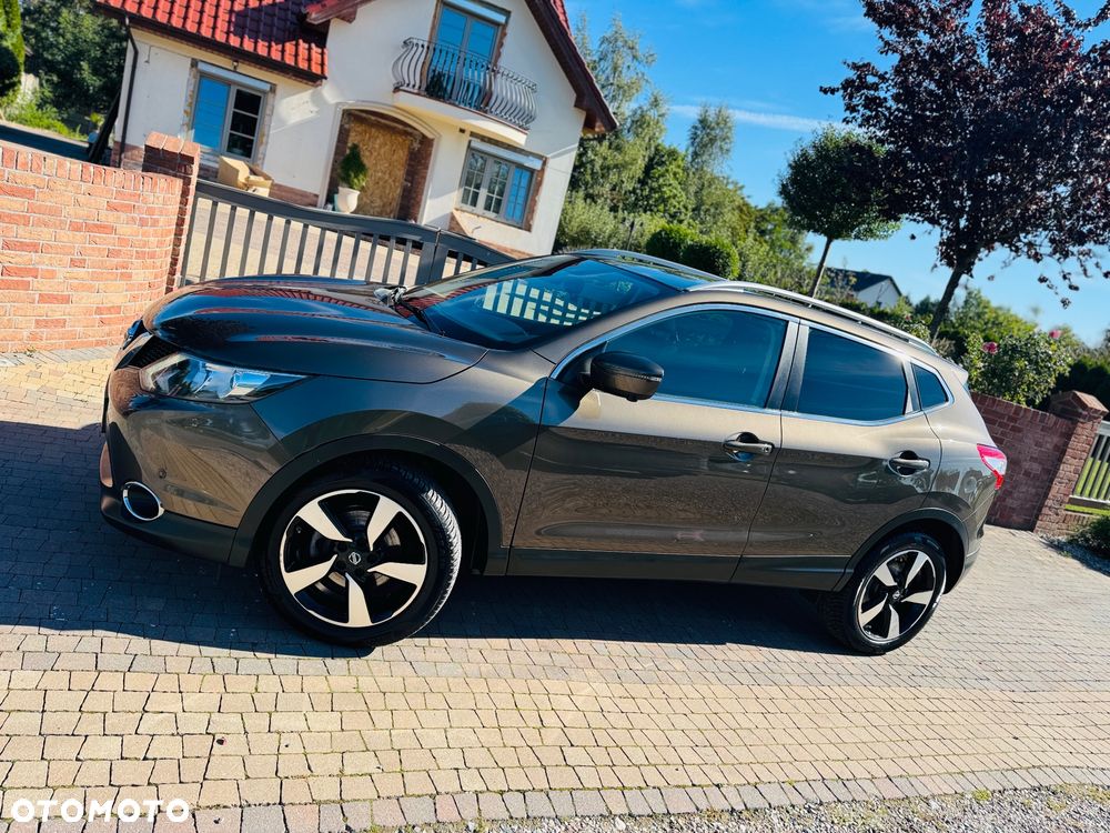 Nissan Qashqai 1.2 DIG-T TEKNA+ - 37