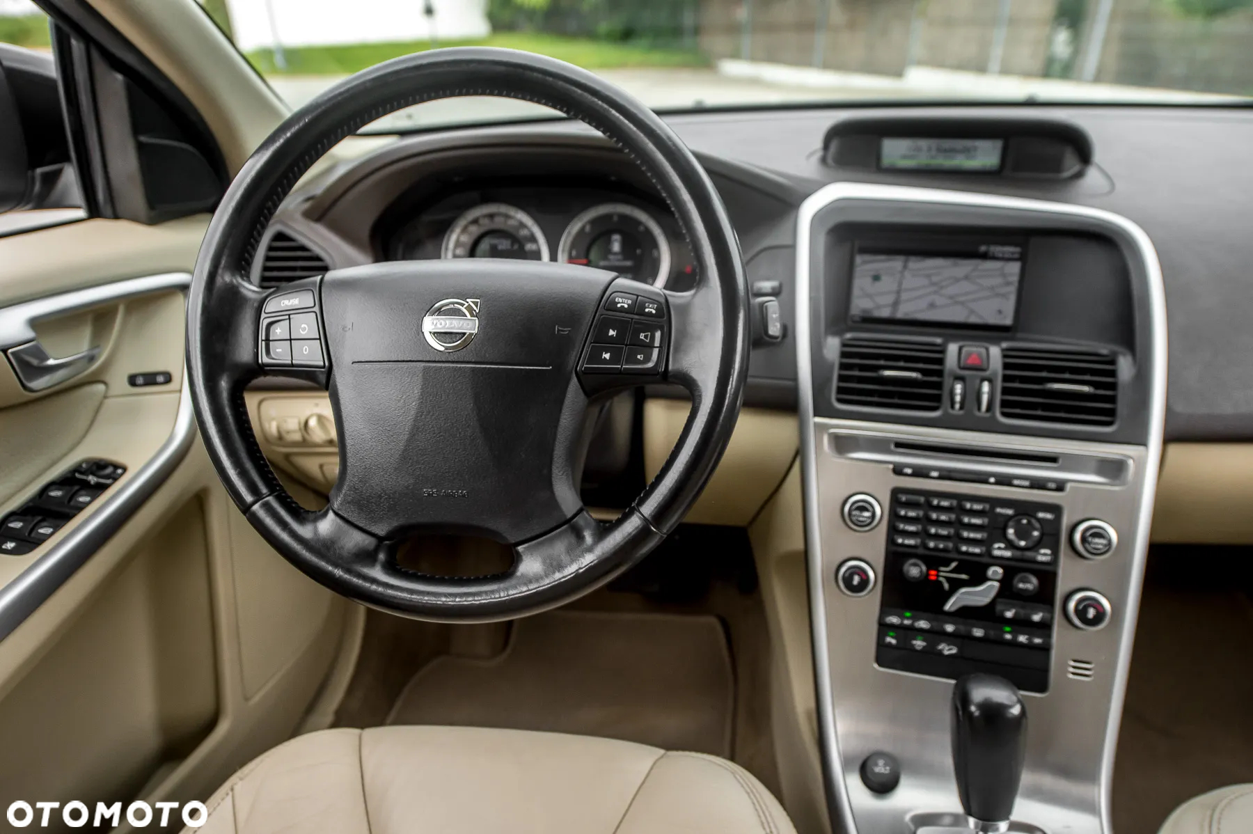 Volvo XC 60 D5 AWD Summum - 8