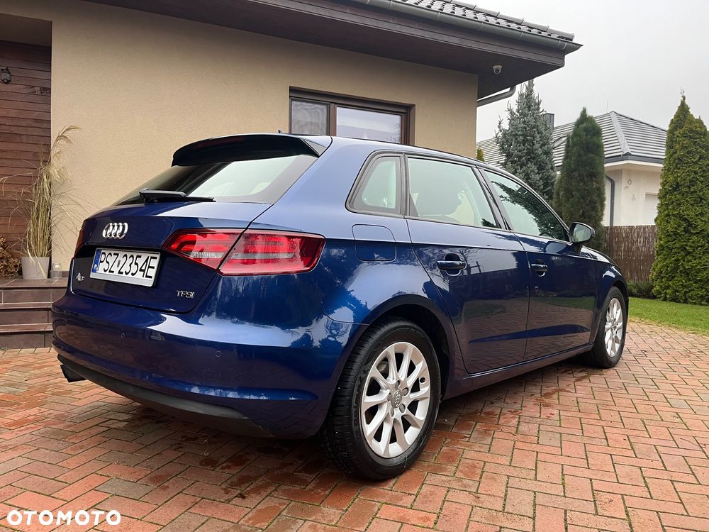 Audi A3 Sportback 1.4 TFSI Ambiente - 3