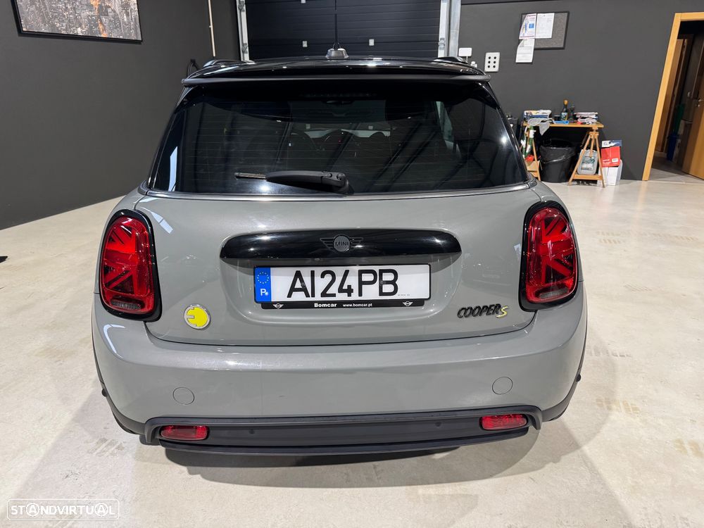MINI 3 Portas Cooper SE Premium Extra Classic - 10