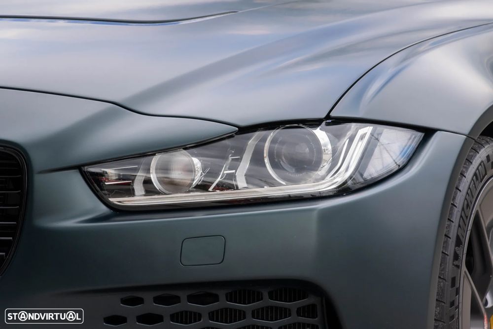 Jaguar XE 3.0 V6 S/C S - 6