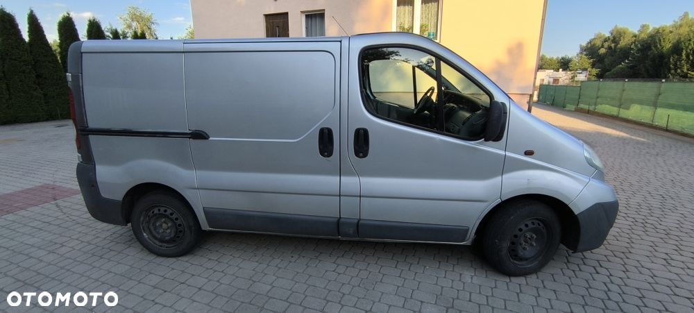 Opel VIVARO - 2