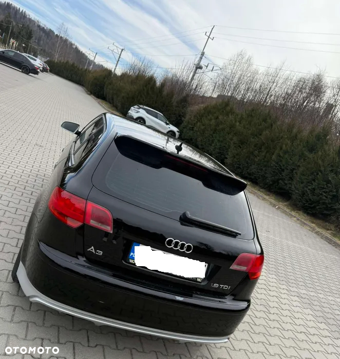 Audi A3 1.9 TDI Ambiente - 2