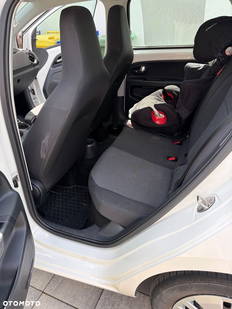 Volkswagen up! 1.0 move - 9
