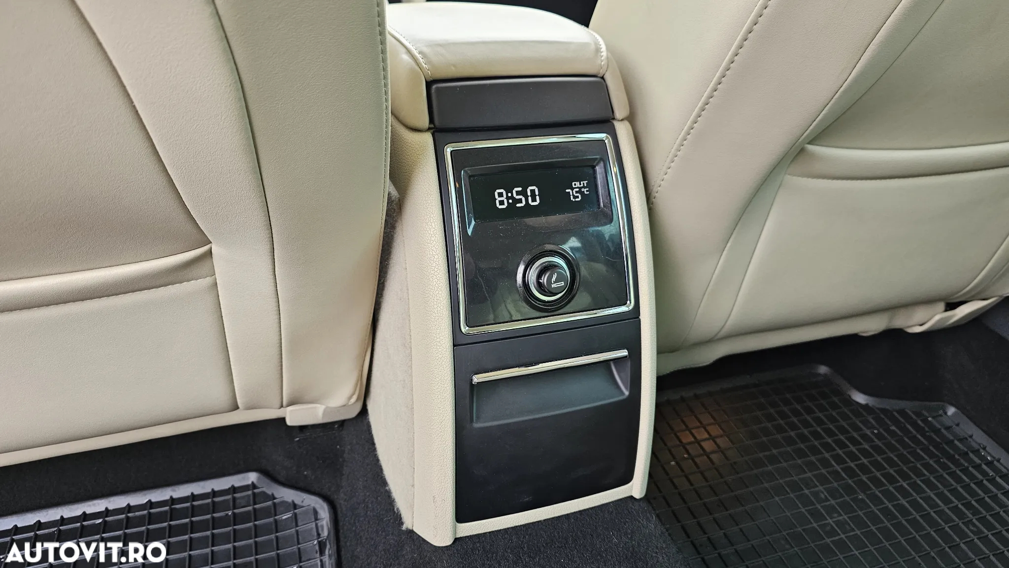 Skoda Superb Combi 2.0 TDI Elegance - 20
