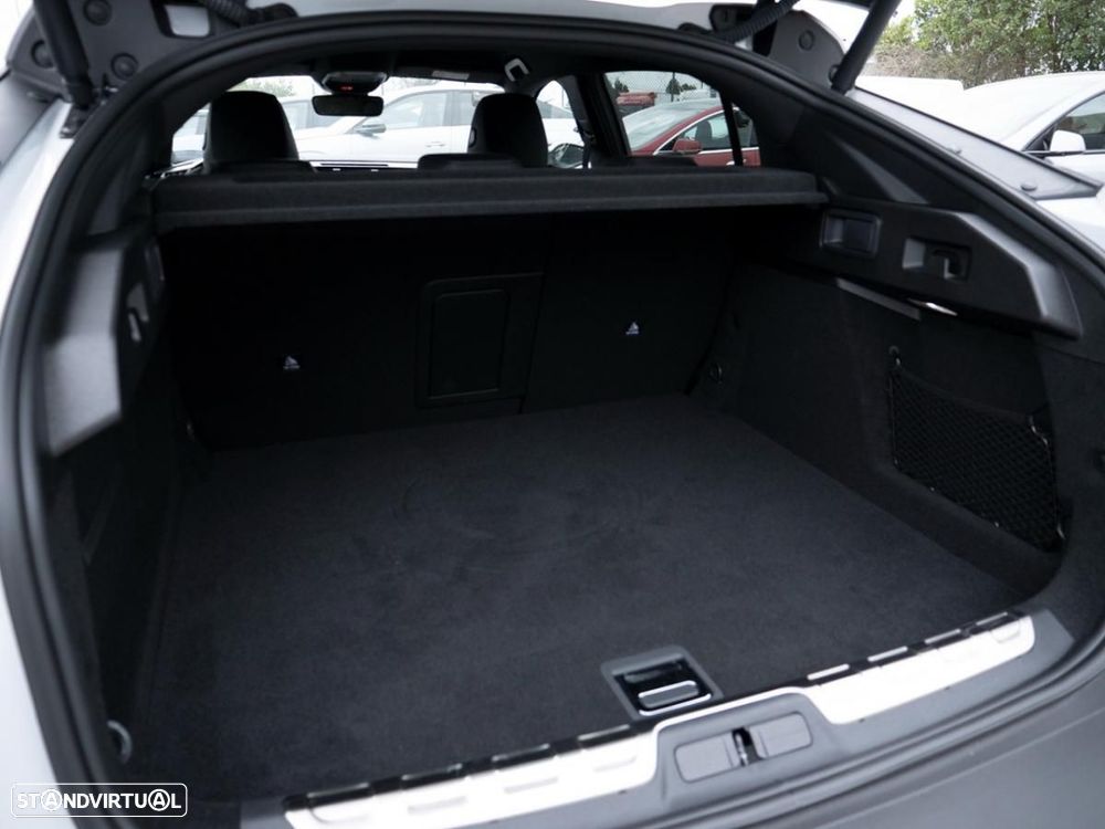 Peugeot E-408 58 kWh GT - 15