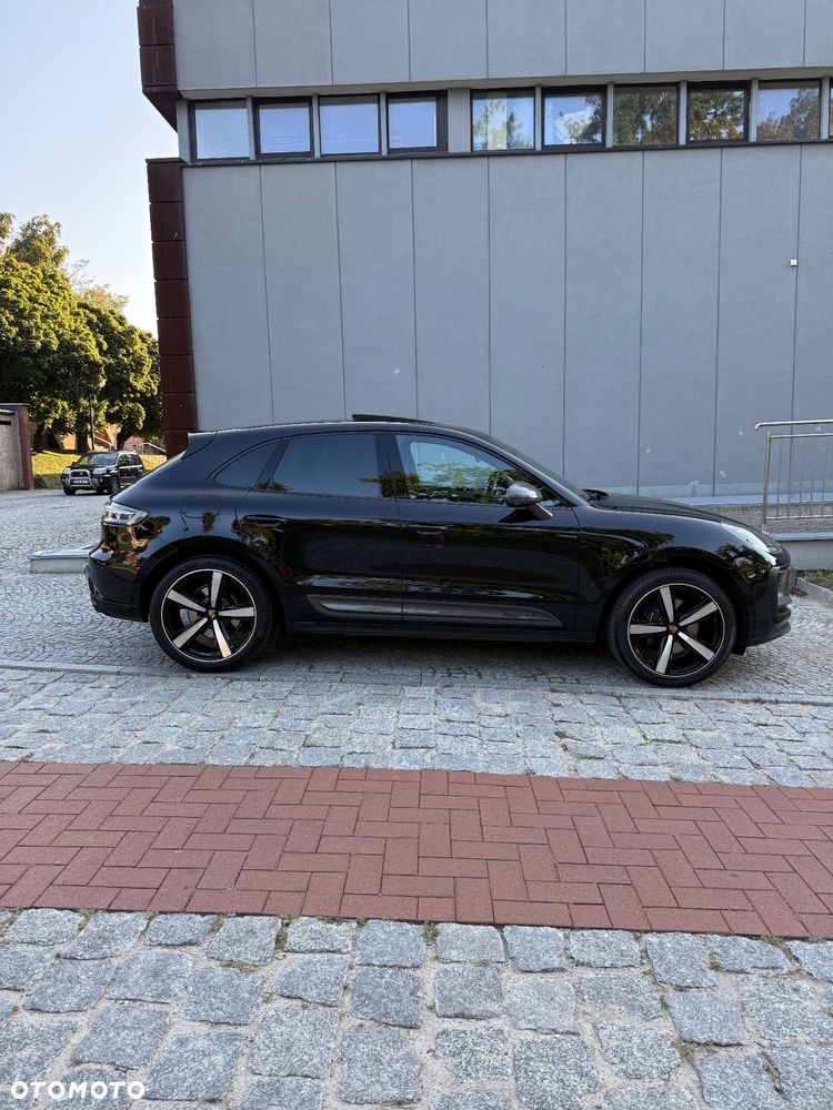 Porsche Macan T - 14