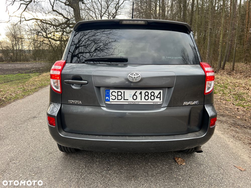Toyota RAV4 2.0 VVT-i Sol - 3