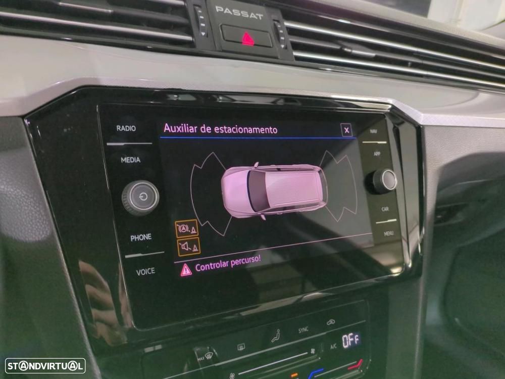 VW Passat Variant 2.0 TDi Business DSG - 7