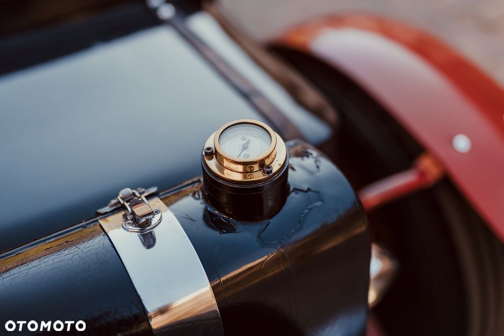 Bentley Inny - 19