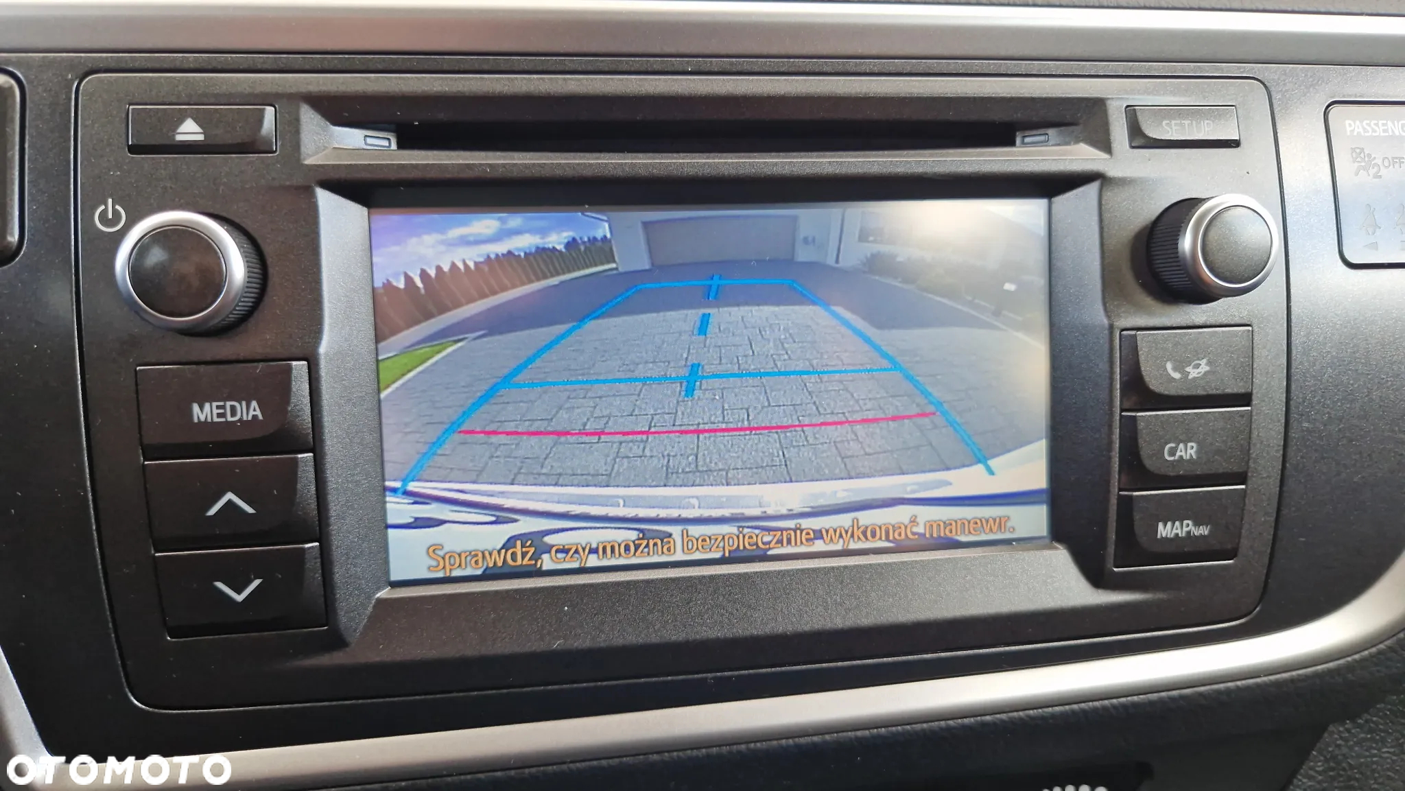 Toyota Auris 1.8 VVT-i Hybrid Automatik Touring Sports Design Edition - 15