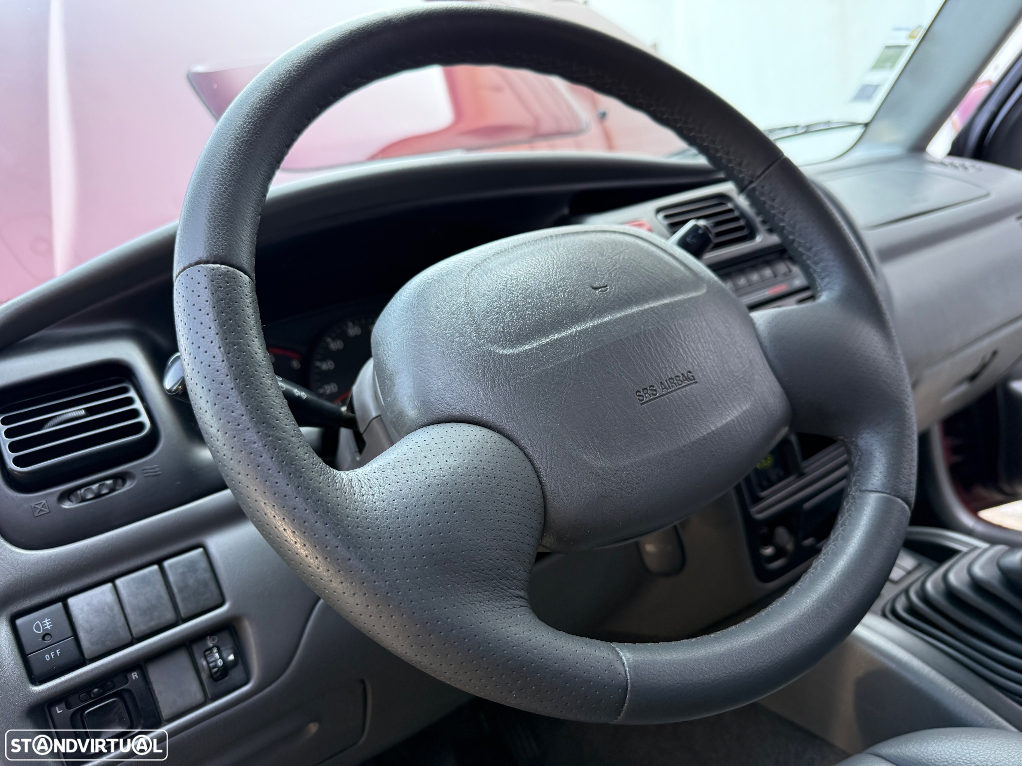 Suzuki Grand Vitara Metal Top 2.0 TDi - 40
