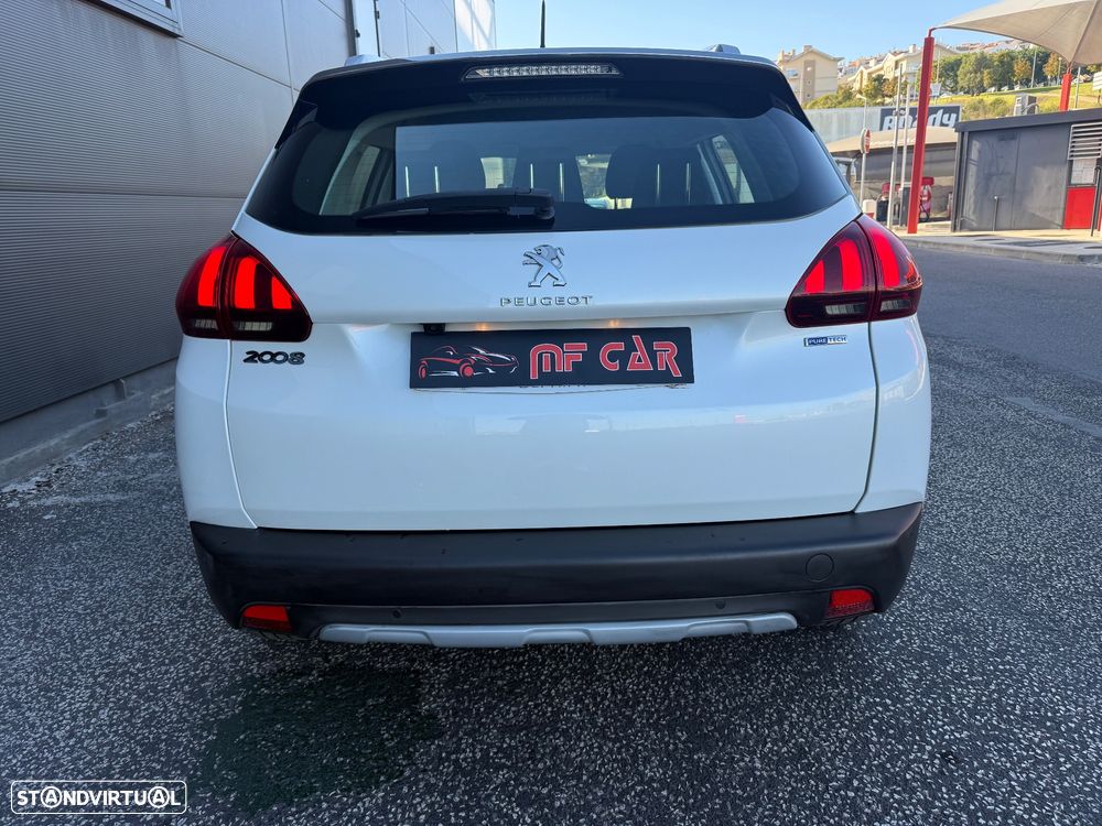 Peugeot 2008 2016 photo 5