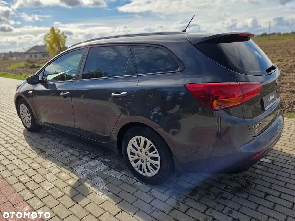 Kia Ceed 1.6 GDI M - 3