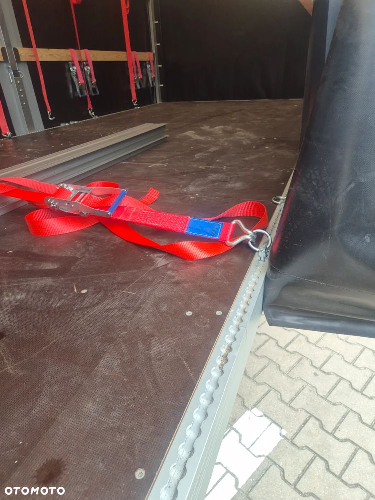 Volkswagen Crafter - 15