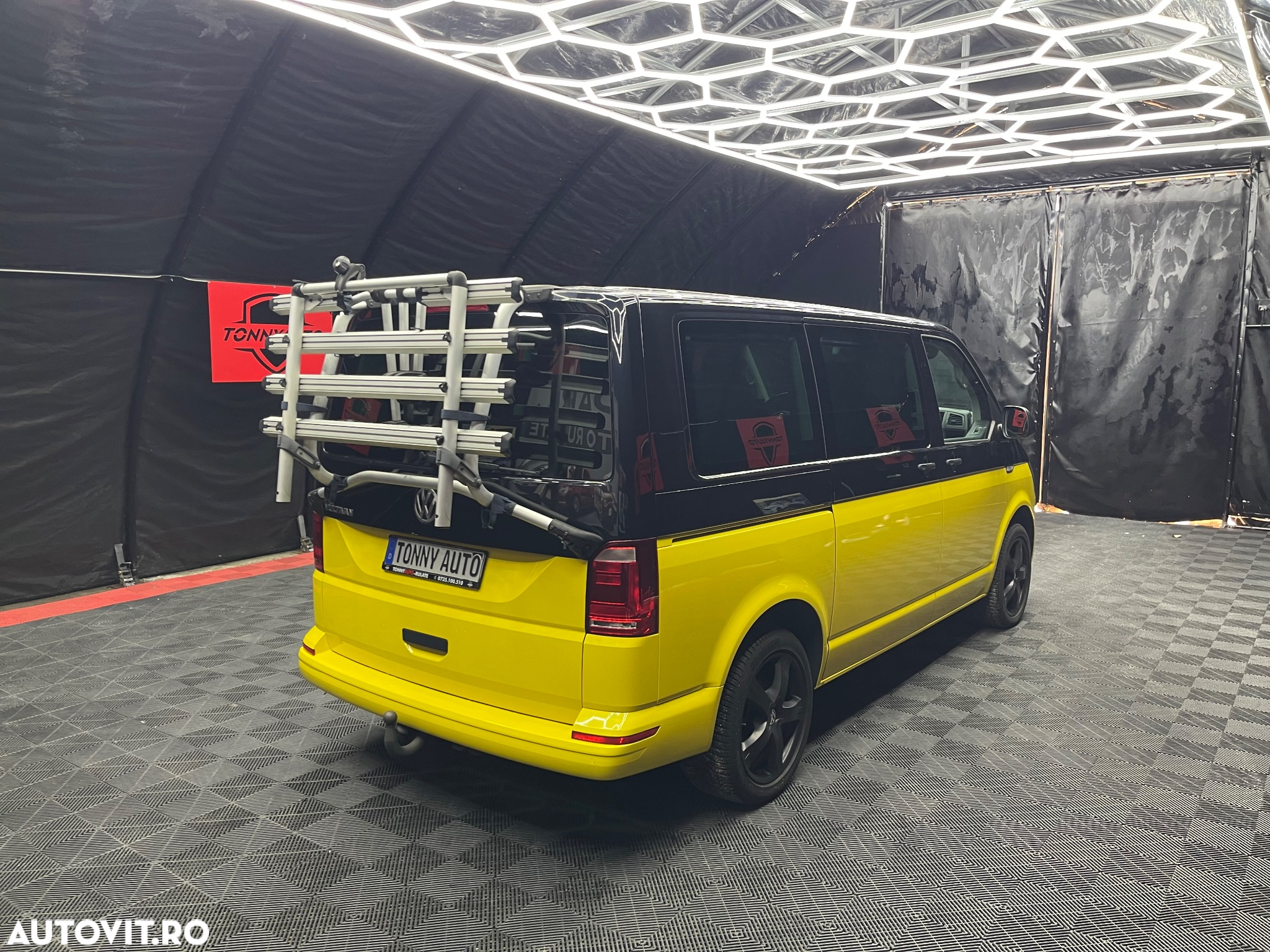 Volkswagen Multivan - 4
