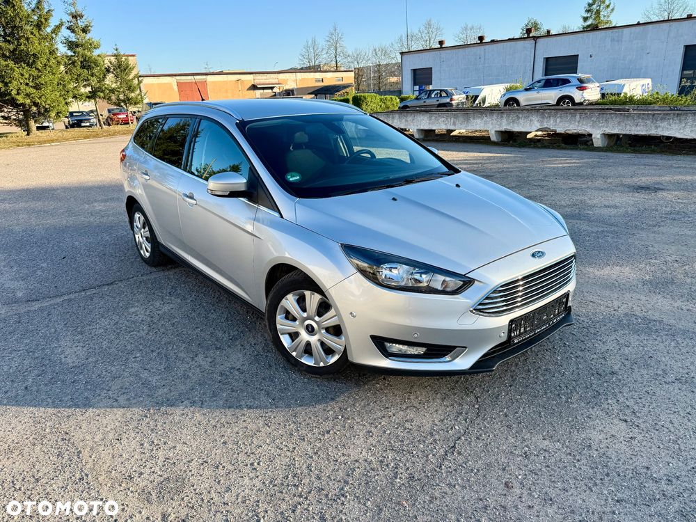 Ford Focus - 8