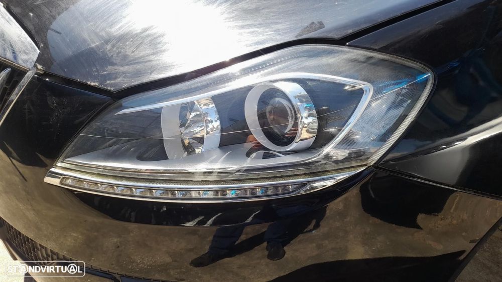 Ótica / farol esquerda LANCIA Delta III (844_) - 2
