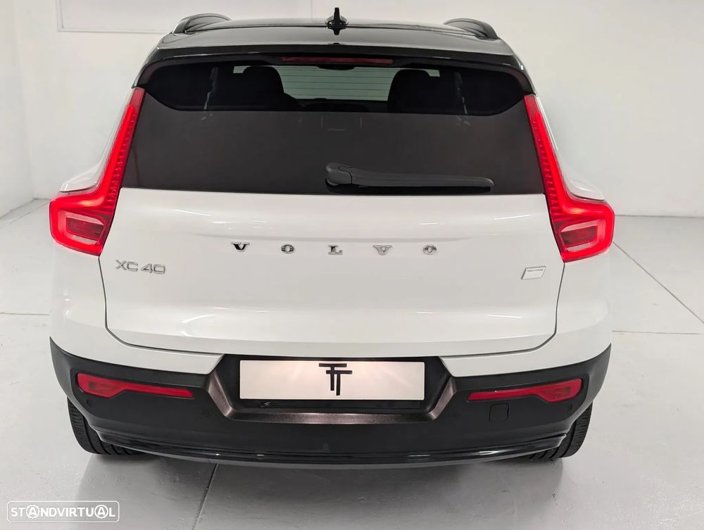 Volvo XC 40 Recharge Core - 20