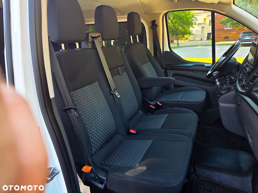 Ford Transit Custom 310 L2H1 Limited - 9