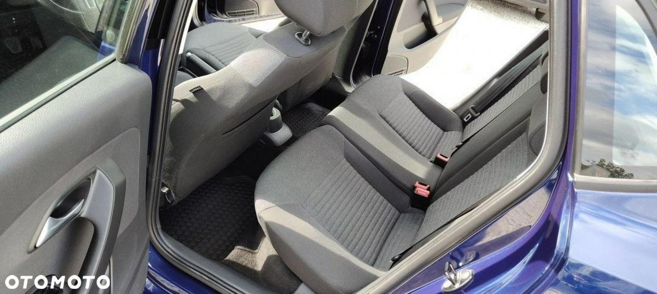 Volkswagen Polo - 19