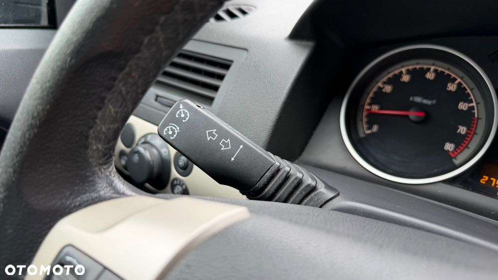 Opel Astra 1.6 NAVI - 12