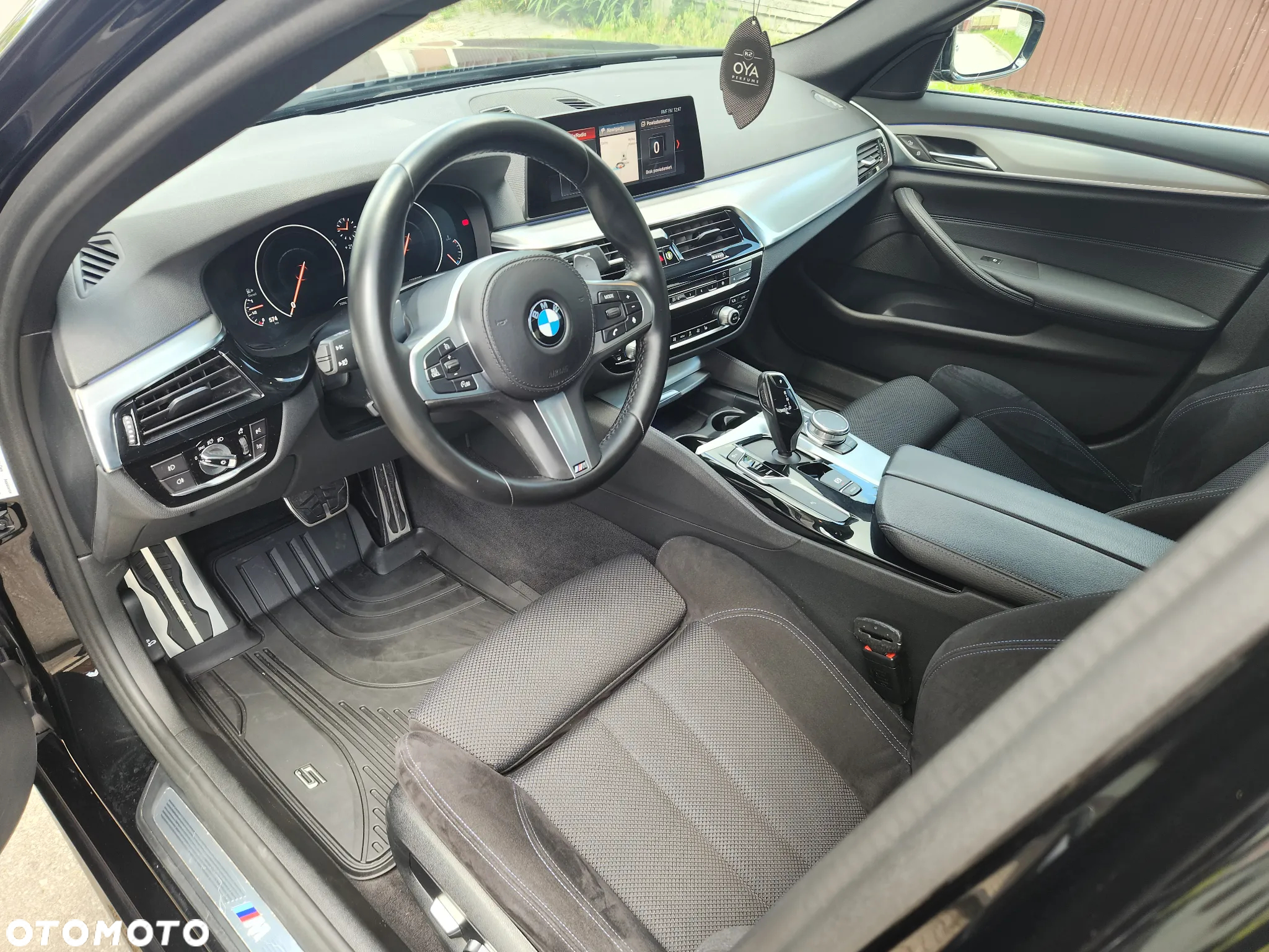 BMW Seria 5 520d xDrive M Sport sport - 17
