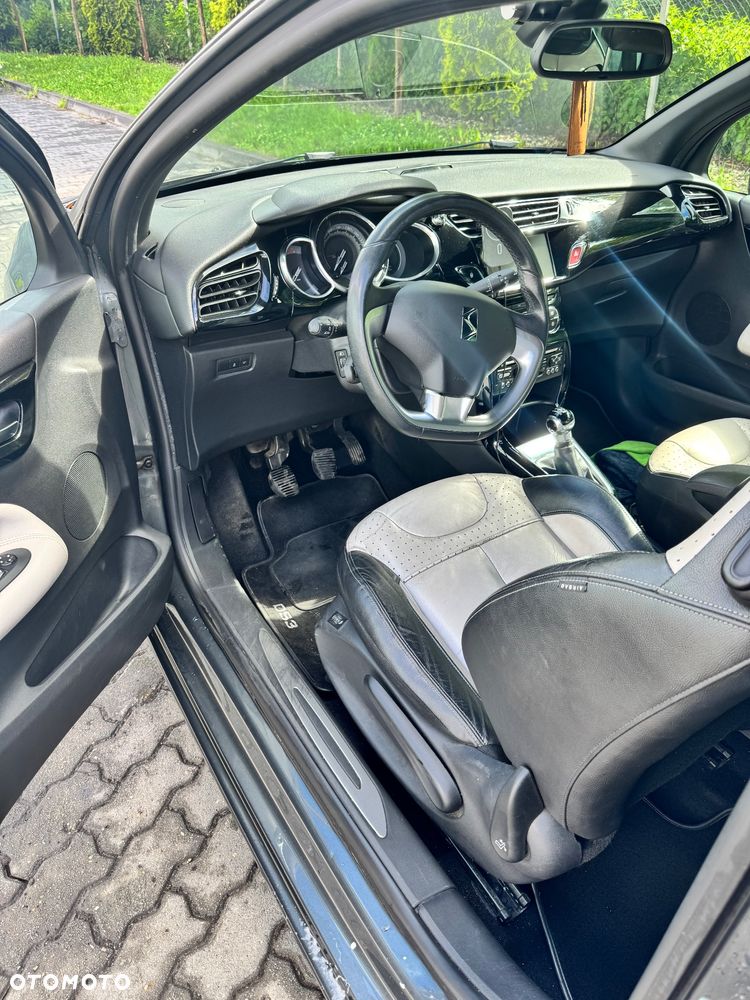 Citroën DS3 e-HDi 90 FAP SoChic - 13