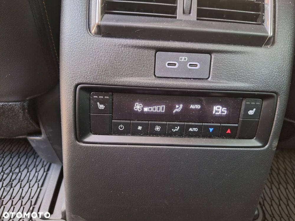 Mazda CX-80 - 21
