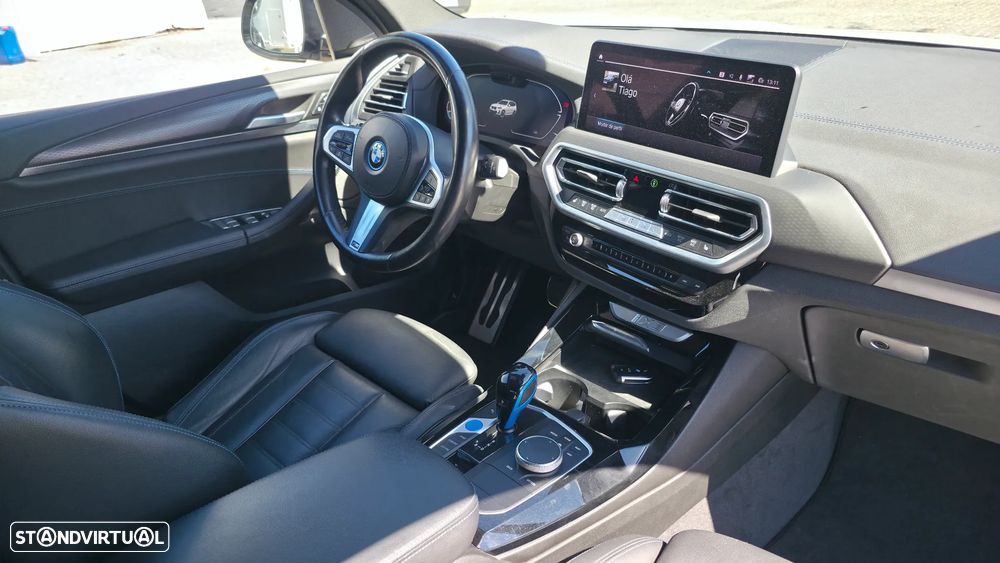 BMW iX3 M Sport Impressive - 11