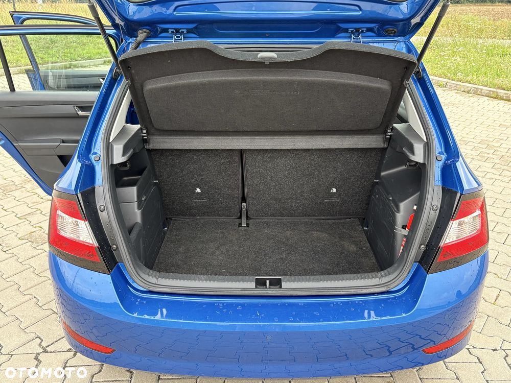 Skoda Fabia - 8