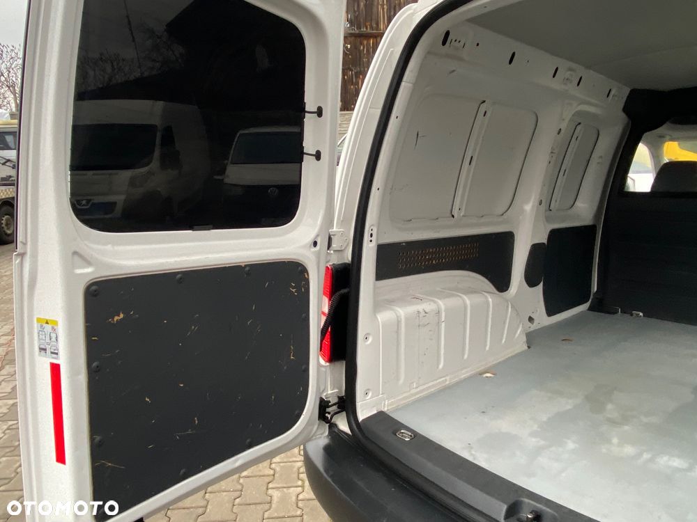 Volkswagen CADDY - 17