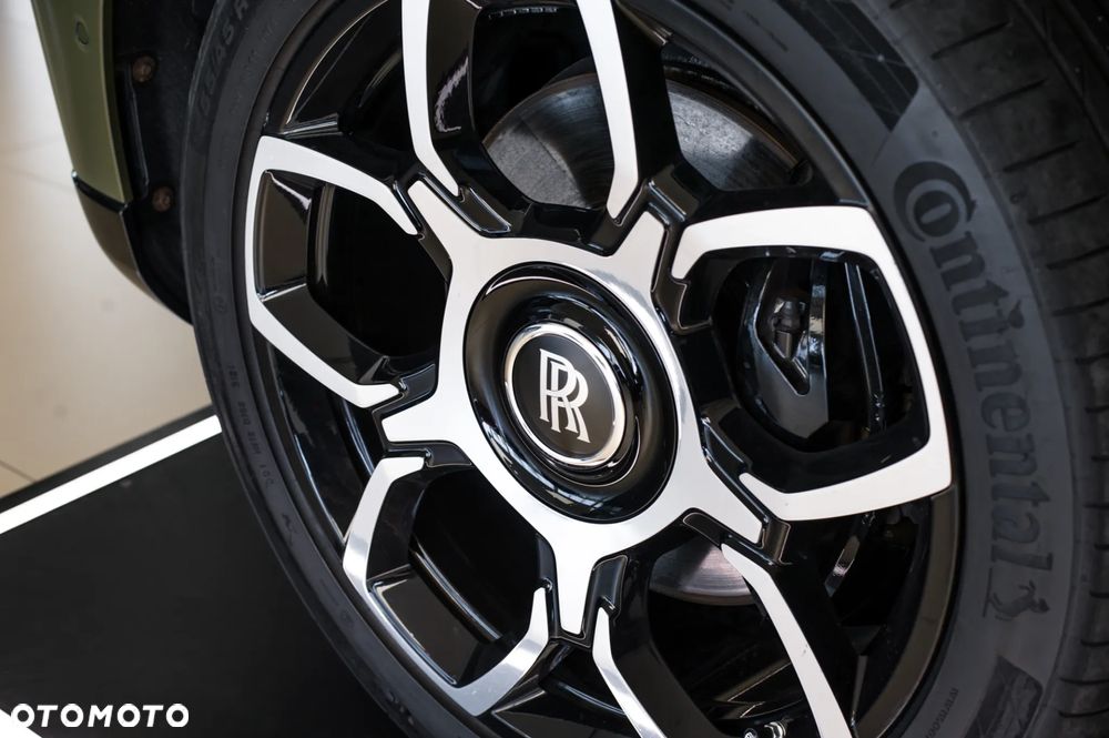 Rolls-Royce Cullinan - 16