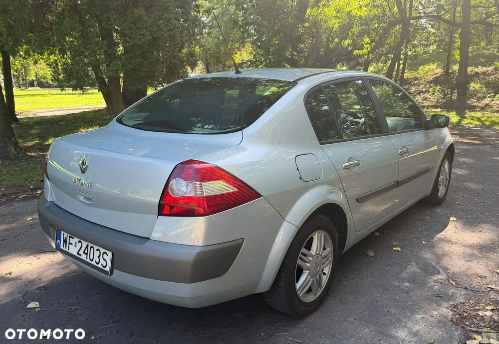 Renault Megane 2.0 Privilege - 5