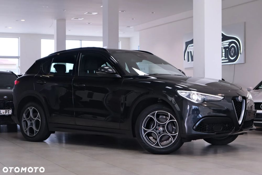 Alfa Romeo Stelvio 2.0 Turbo 16V AT8-Q4 Sprint - 5
