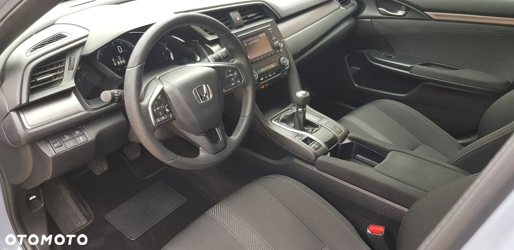 Honda Civic 1.0 T Comfort Sport Line - 10