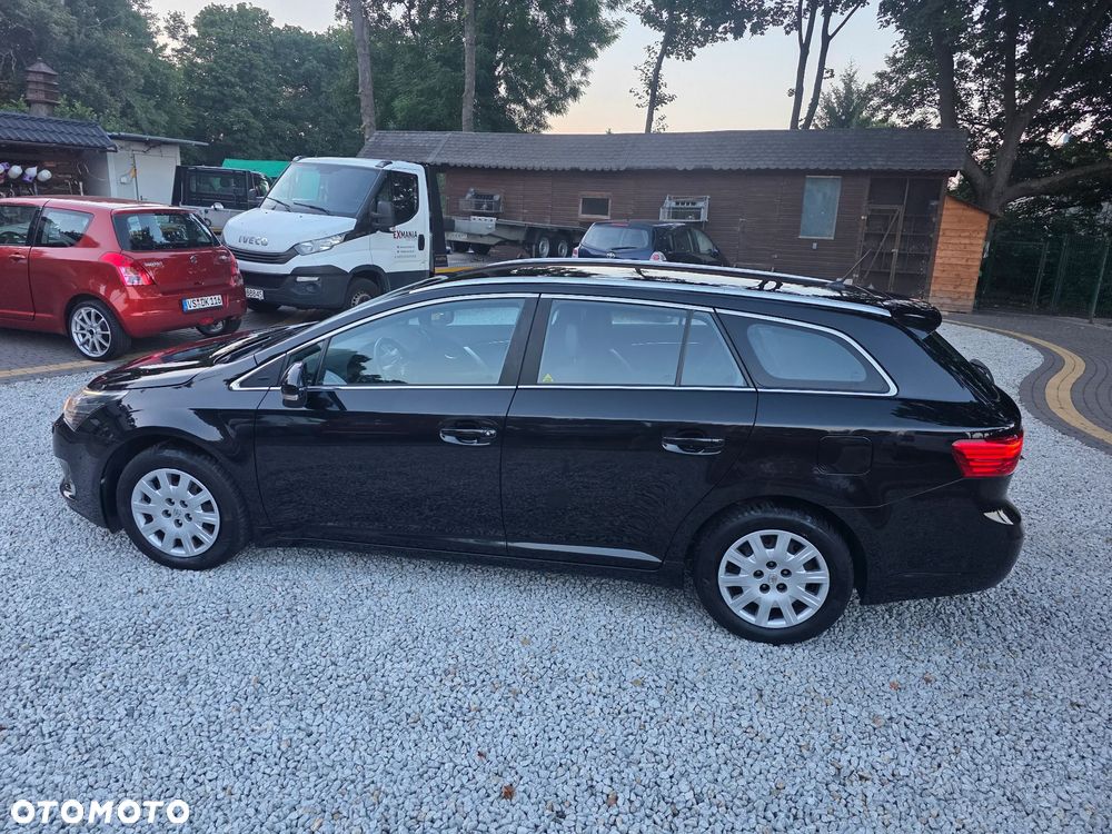 Toyota Avensis 2.0 D-4D Edition - 3